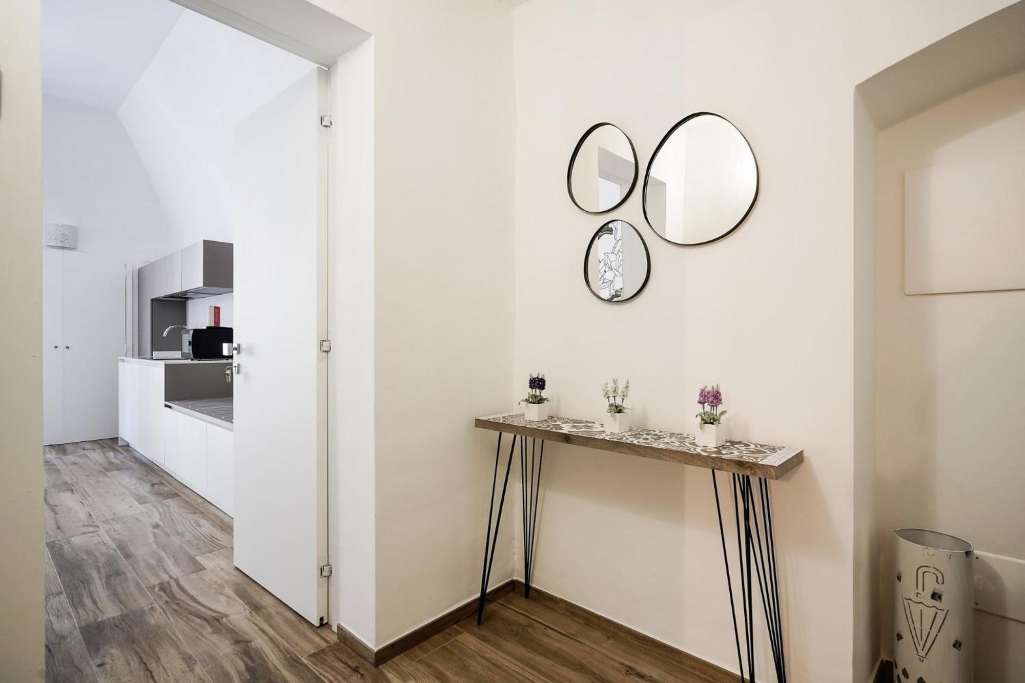 Siamo Bari Apartments By Wonderful Italy Экстерьер фото